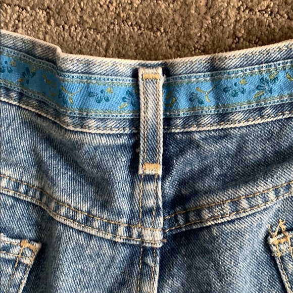 VINTAGE!! embroidered Billblass jean shorts - Picture 4 of 8